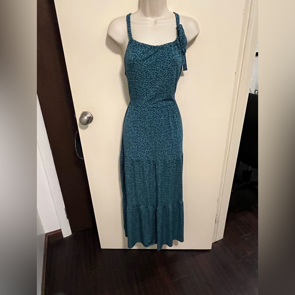 Gilli Teal and Navy Leaf Print Dress